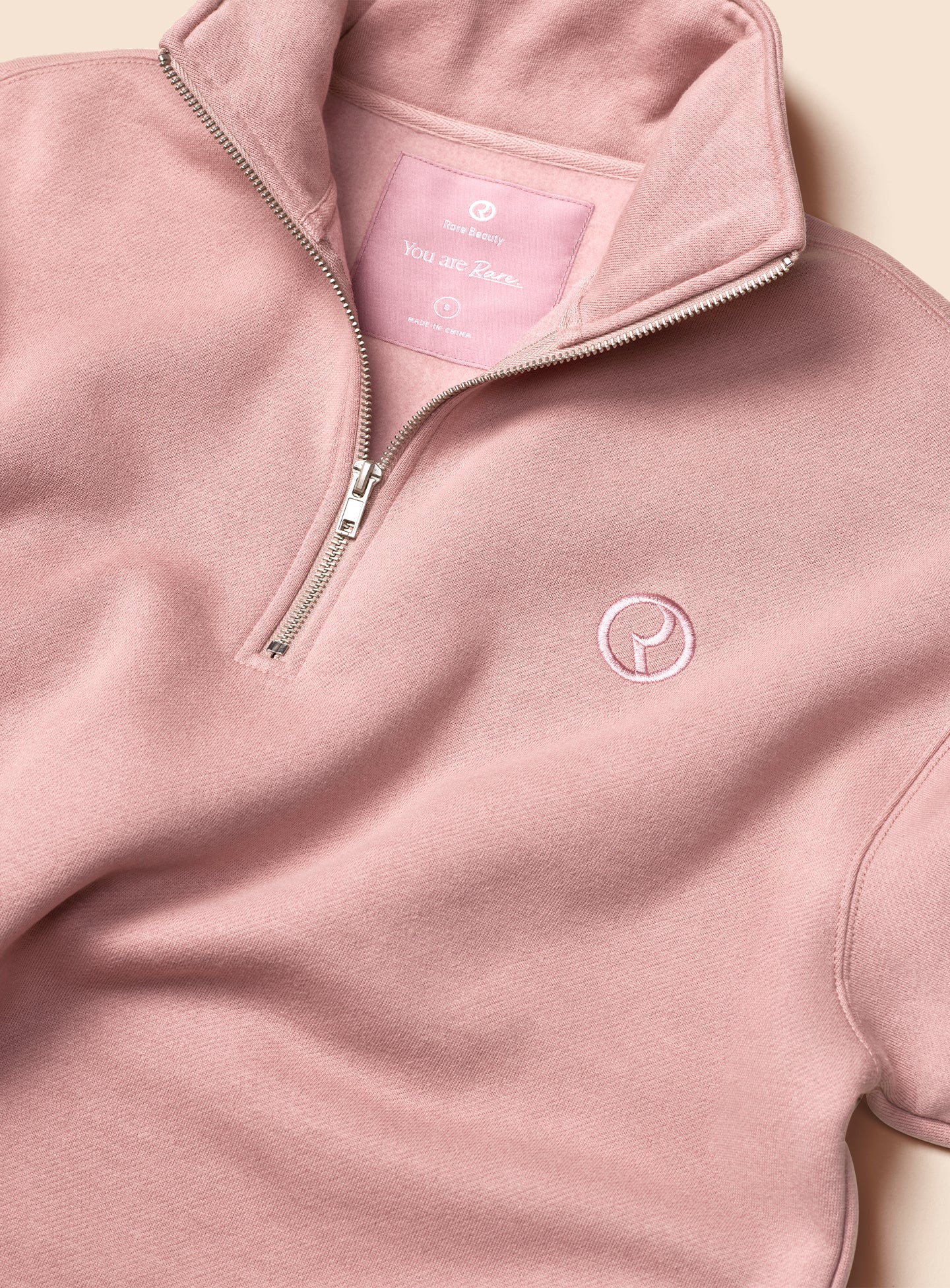 ECOMM-EVERYDAY-QUARTER-ZIP-SWEATSHIRT-02