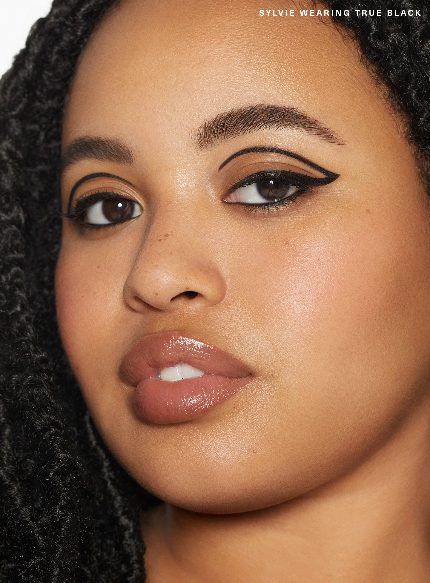 edu-03-perfect-strokes-gel-liner-true-black-1440x1952-2