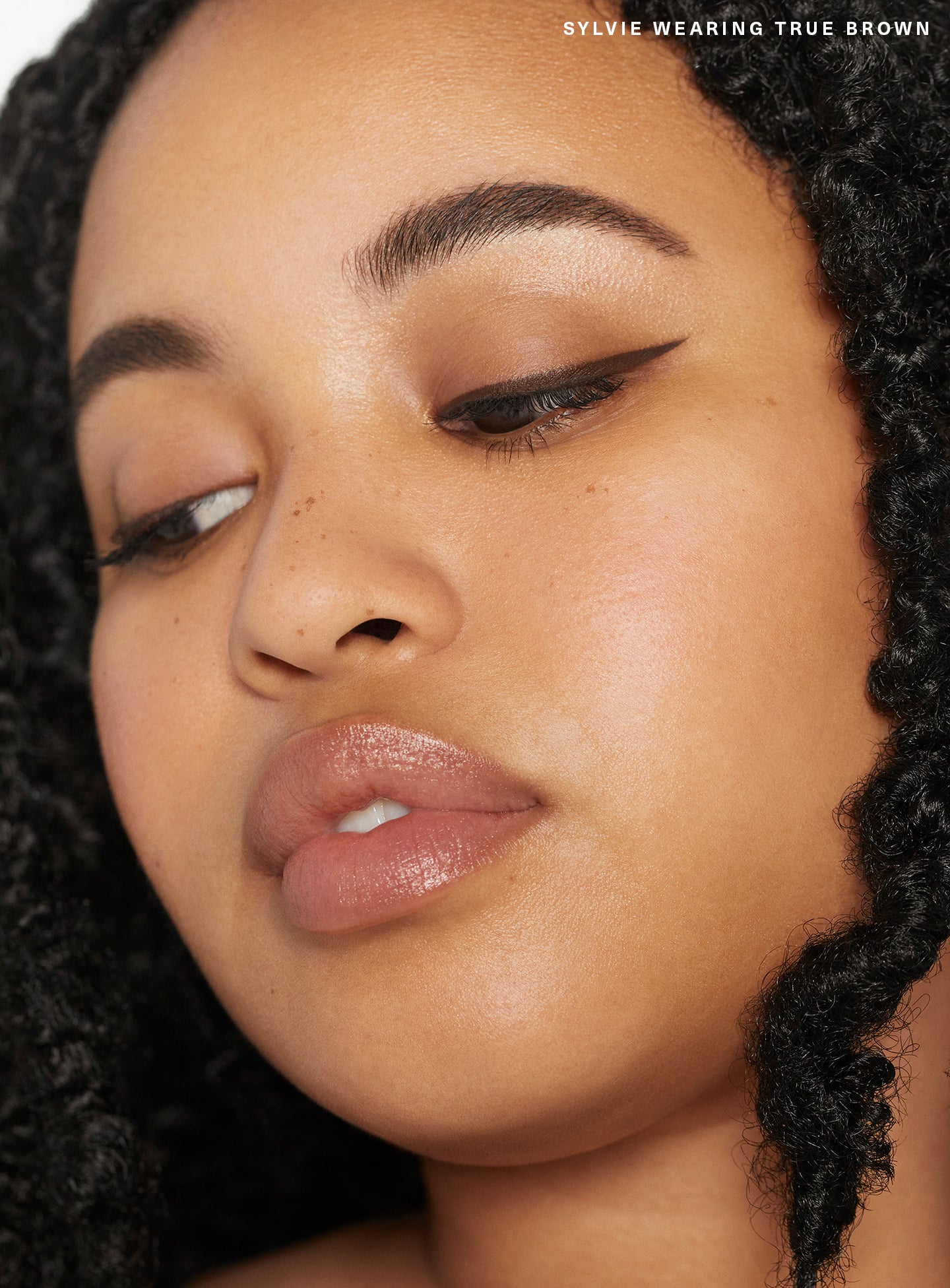 edu-03-perfect-strokes-gel-liner-true-brown-1440x1952-2