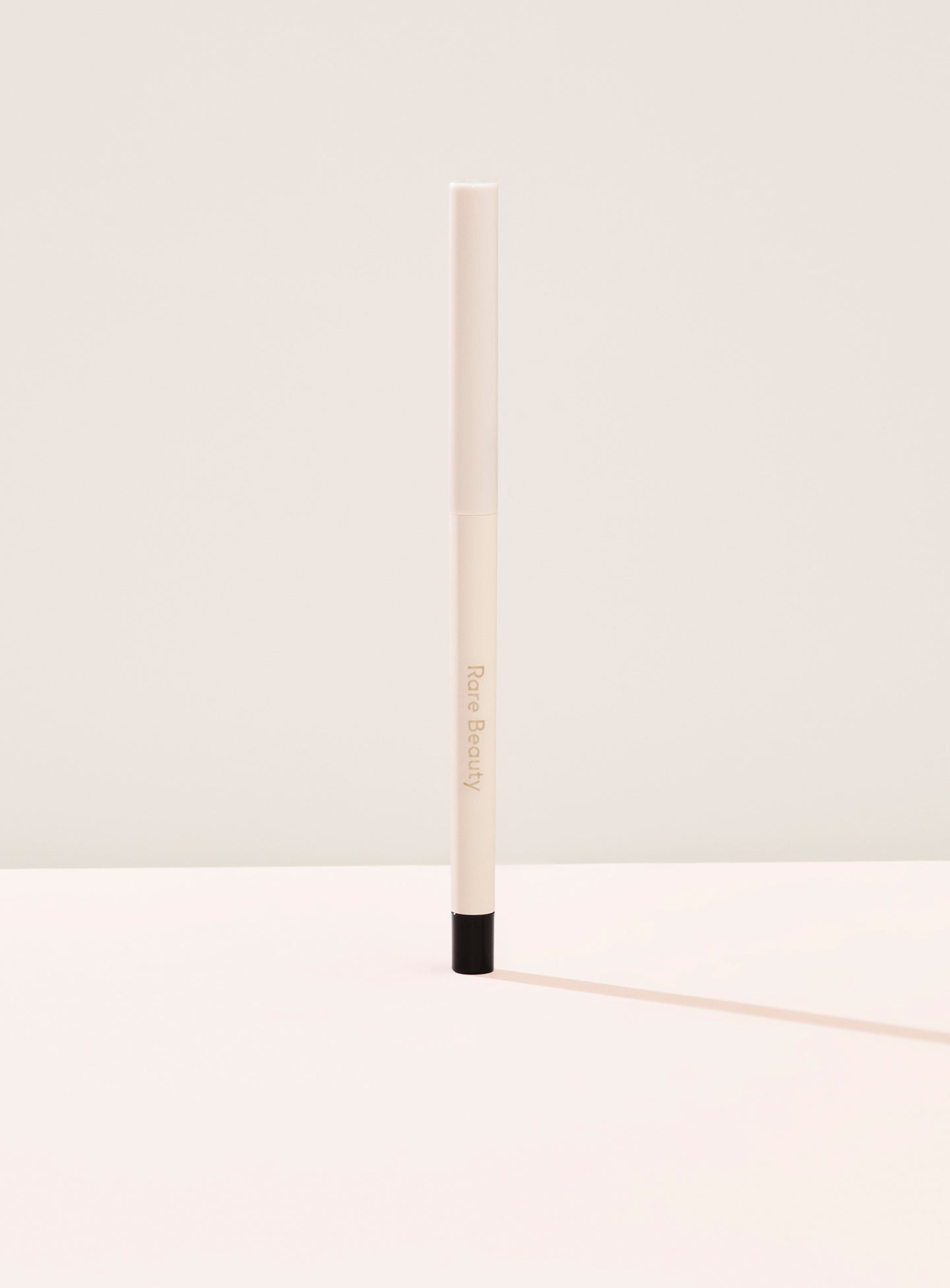 perfect-strokes-gel-liner-true-black-closed-1440x1952-2